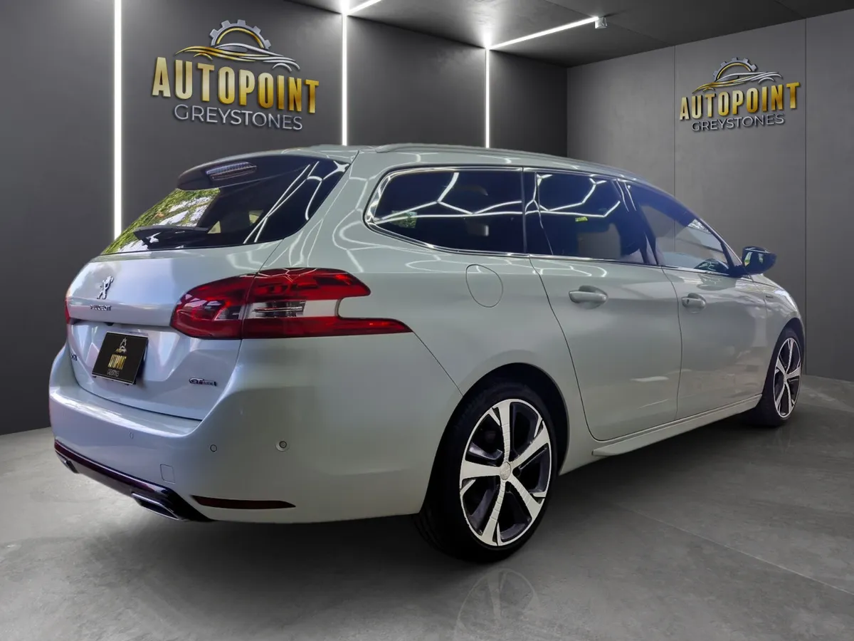 Peugeot 308SW GT Line - Image 2