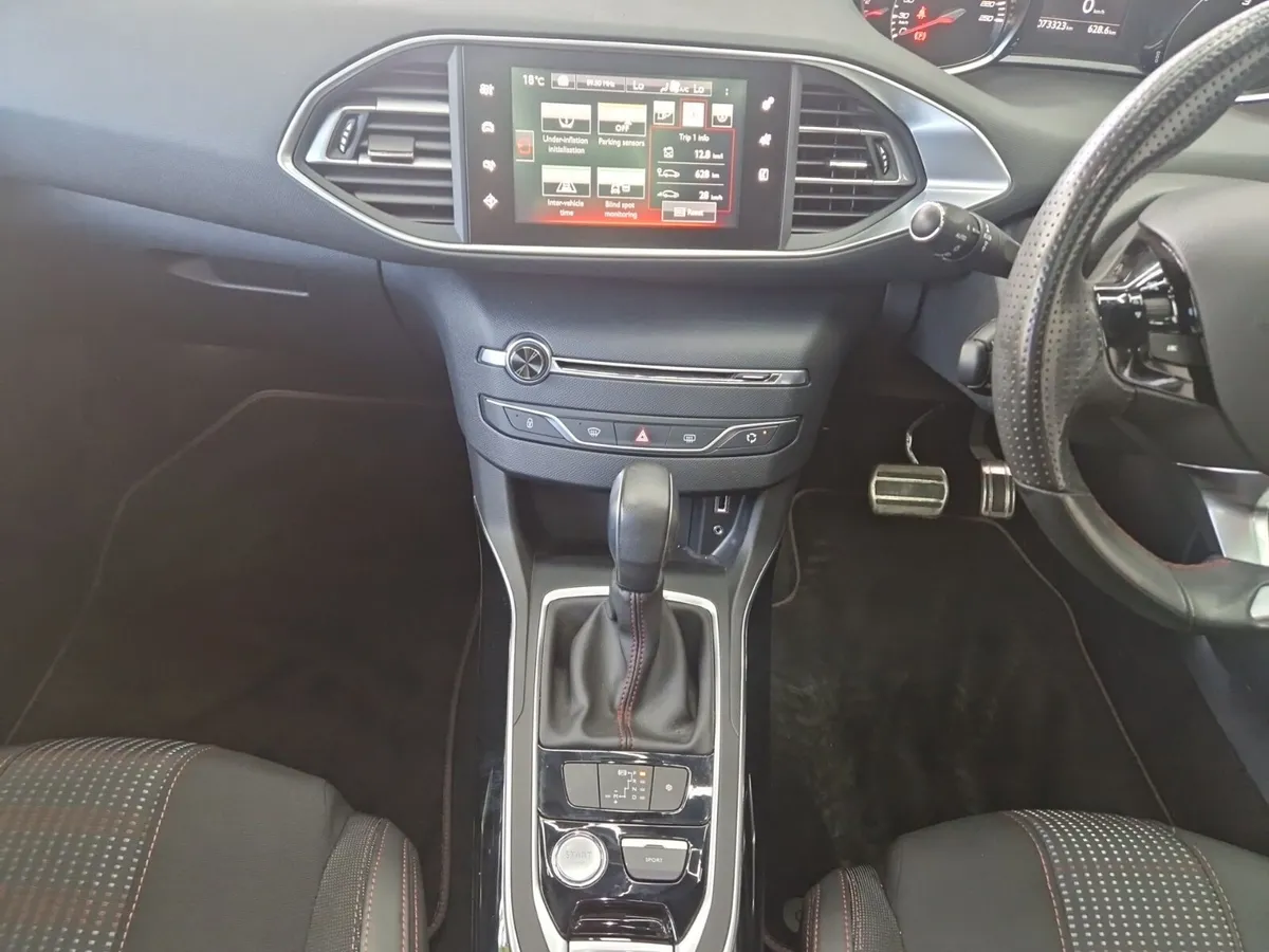 Peugeot 308SW GT Line - Image 4