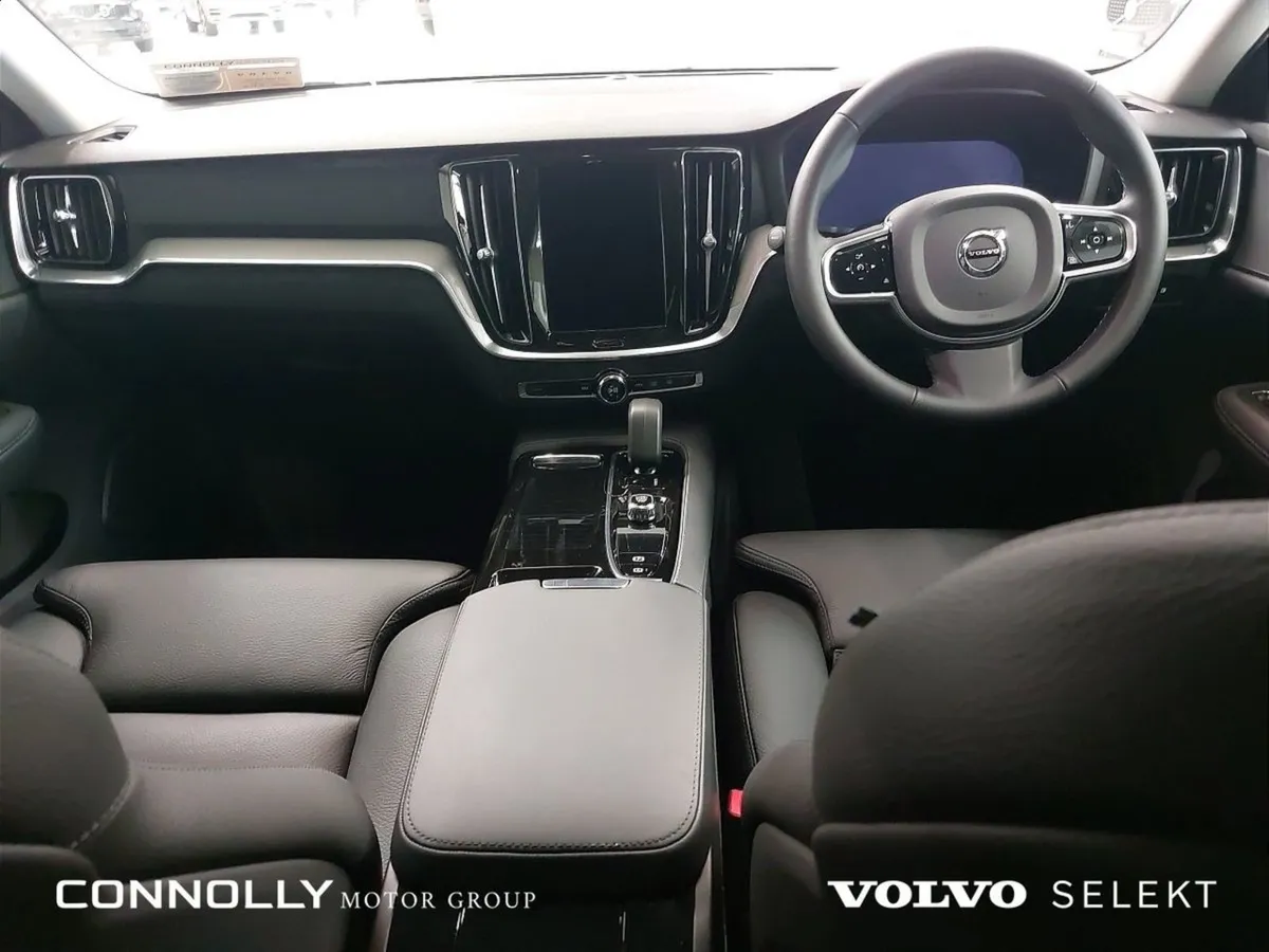 Volvo V60 Phev T6 Plus Dark - Image 4