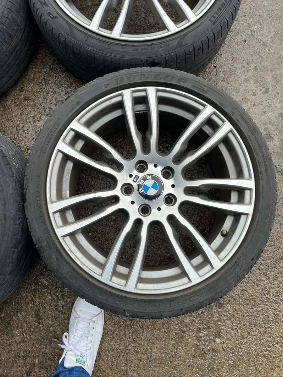 Genuine BMW 19” F30 Alloys and Tyres - Image 2