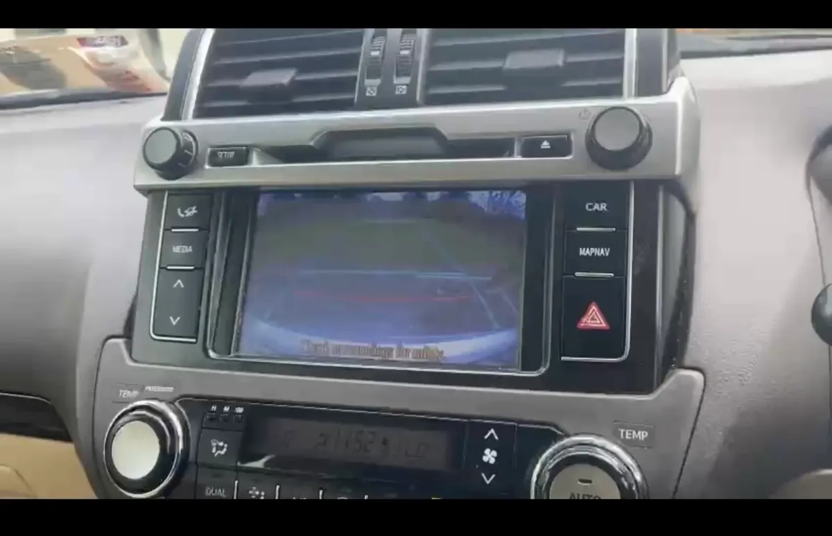 Toyota Land Cruiser business class - Image 4
