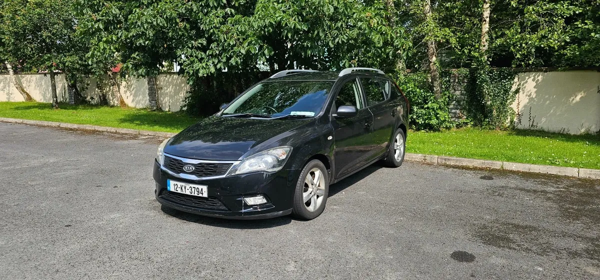 Kia Ceed 2012 - Image 1