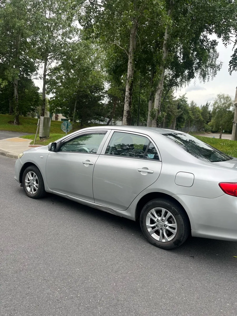 Toyota Corolla low mileage - Image 3