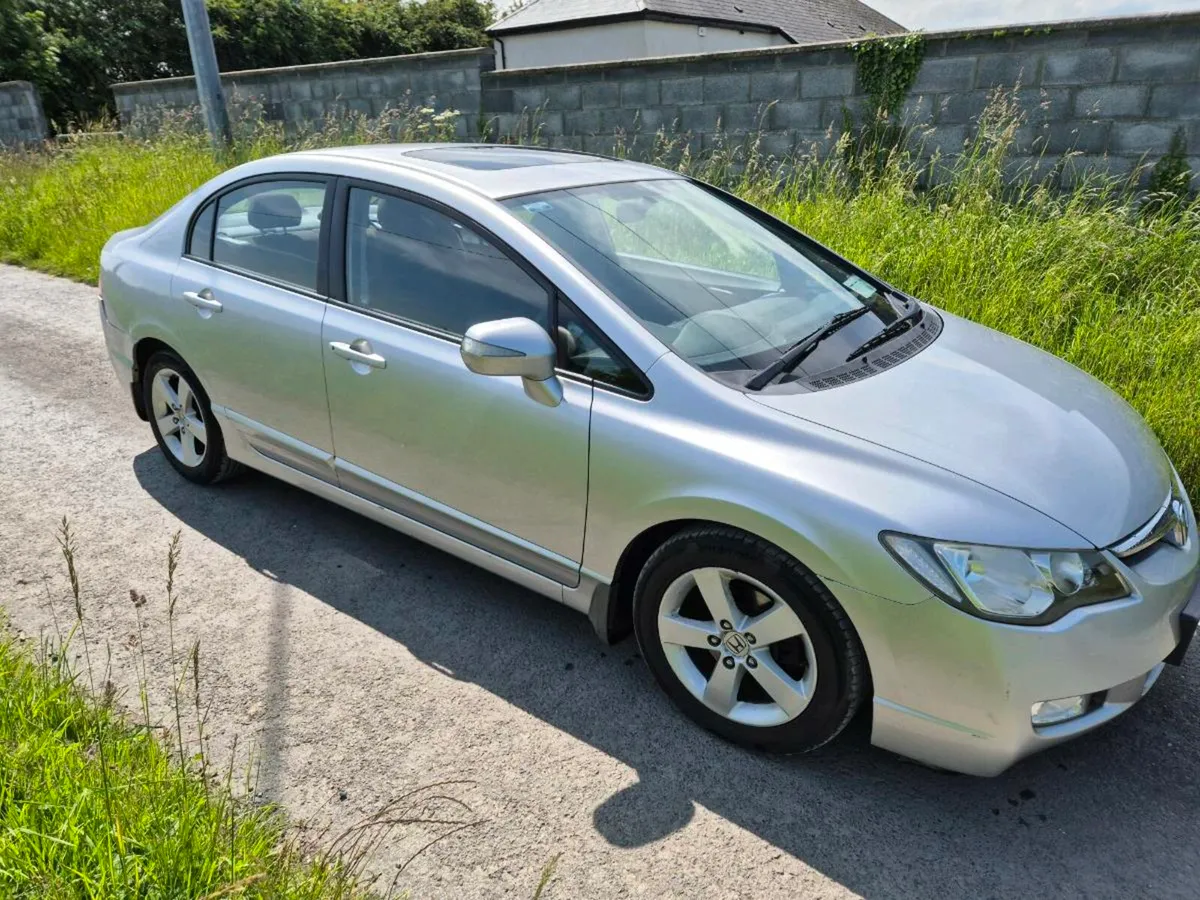 Civic 1.8 ..2010 NCT Today 06/26 Clean Car !!! - Image 1