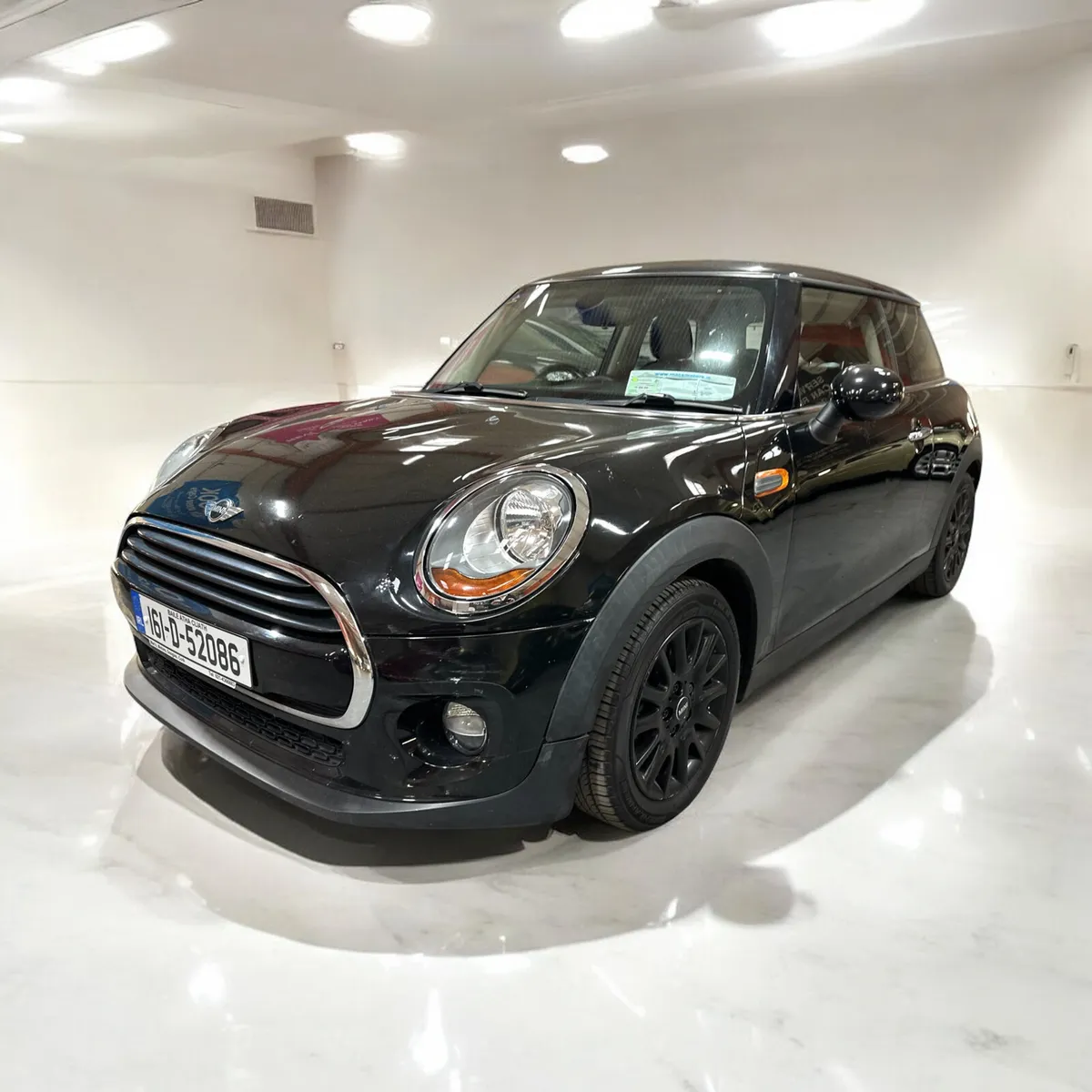 MINI Cooper 2016 Mini Cooper 1.5 Diesel Automatic - Image 3