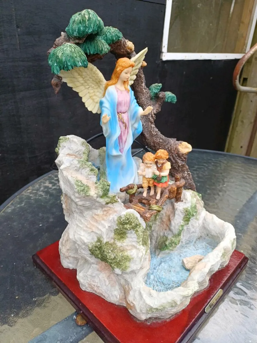 Vintage Angel Waterfall - Image 2