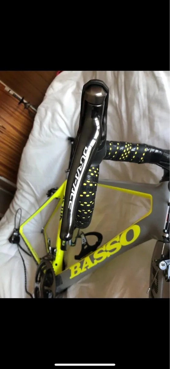 Basso Astra carbon road bike - Image 4