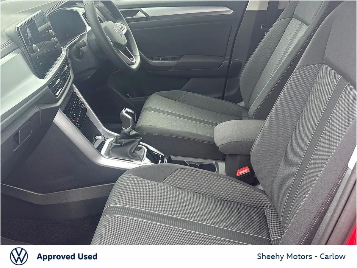 Volkswagen T-Roc 2.0tdi Edition 75 5DR - Image 4
