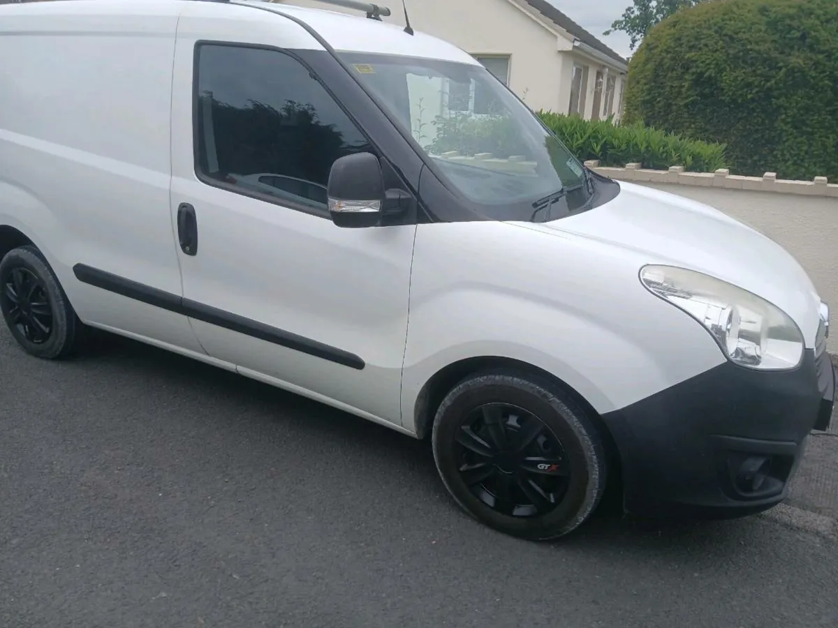 OPEL COMBO (152) 1.3 DIESEL DOE 16/10/25 - Image 1