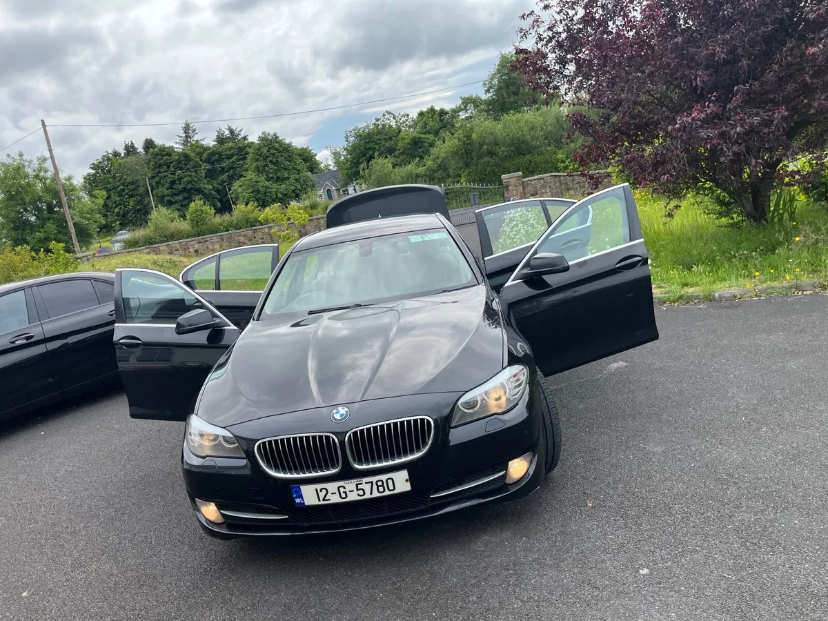 BMW 5-Series 2012 - Image 1