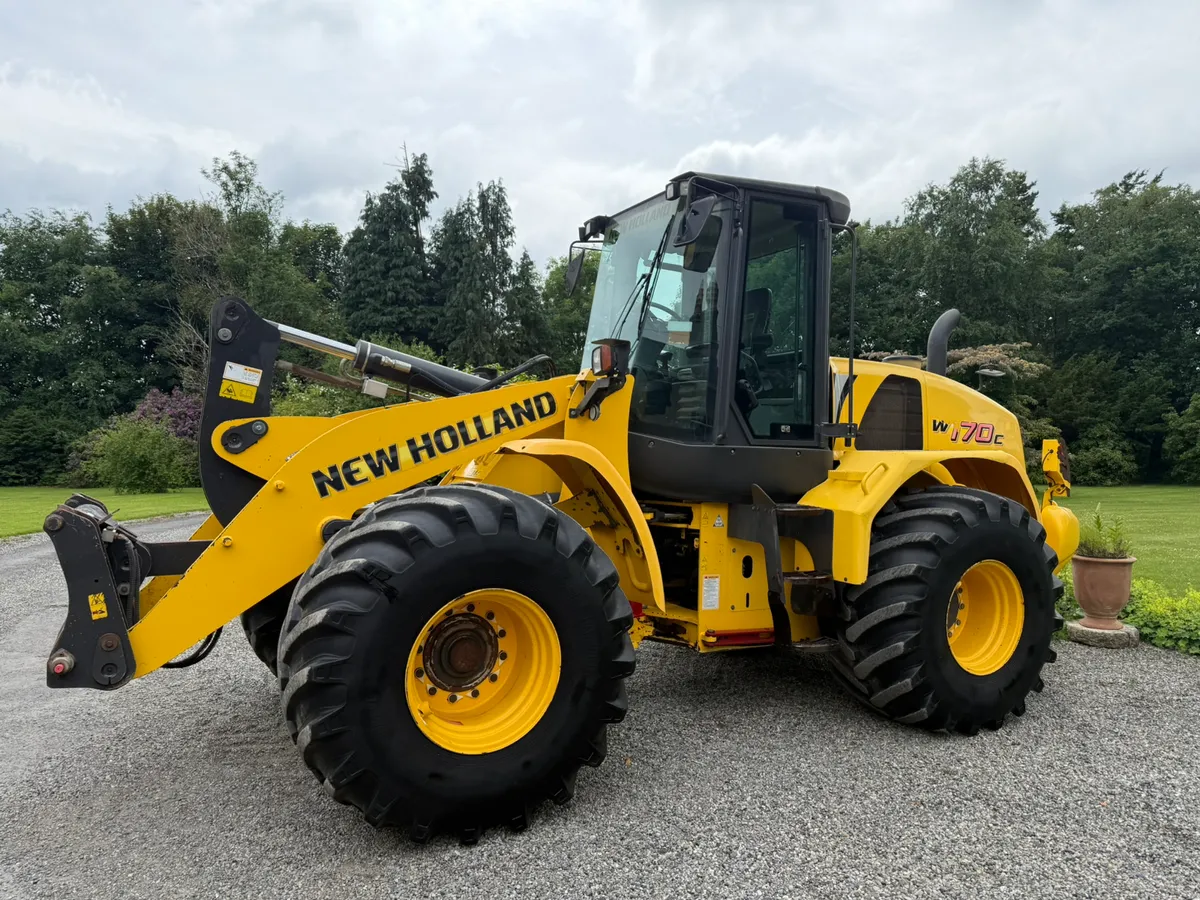 2014 New Holland W170c 6500 hours €54950 Plus Vat - Image 2