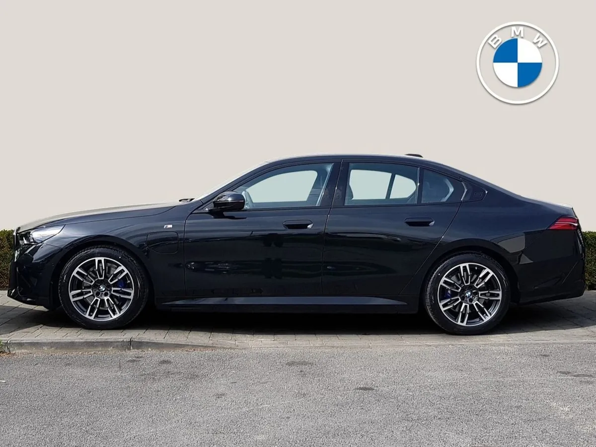 BMW 5 Series 530e M Sport - Image 3