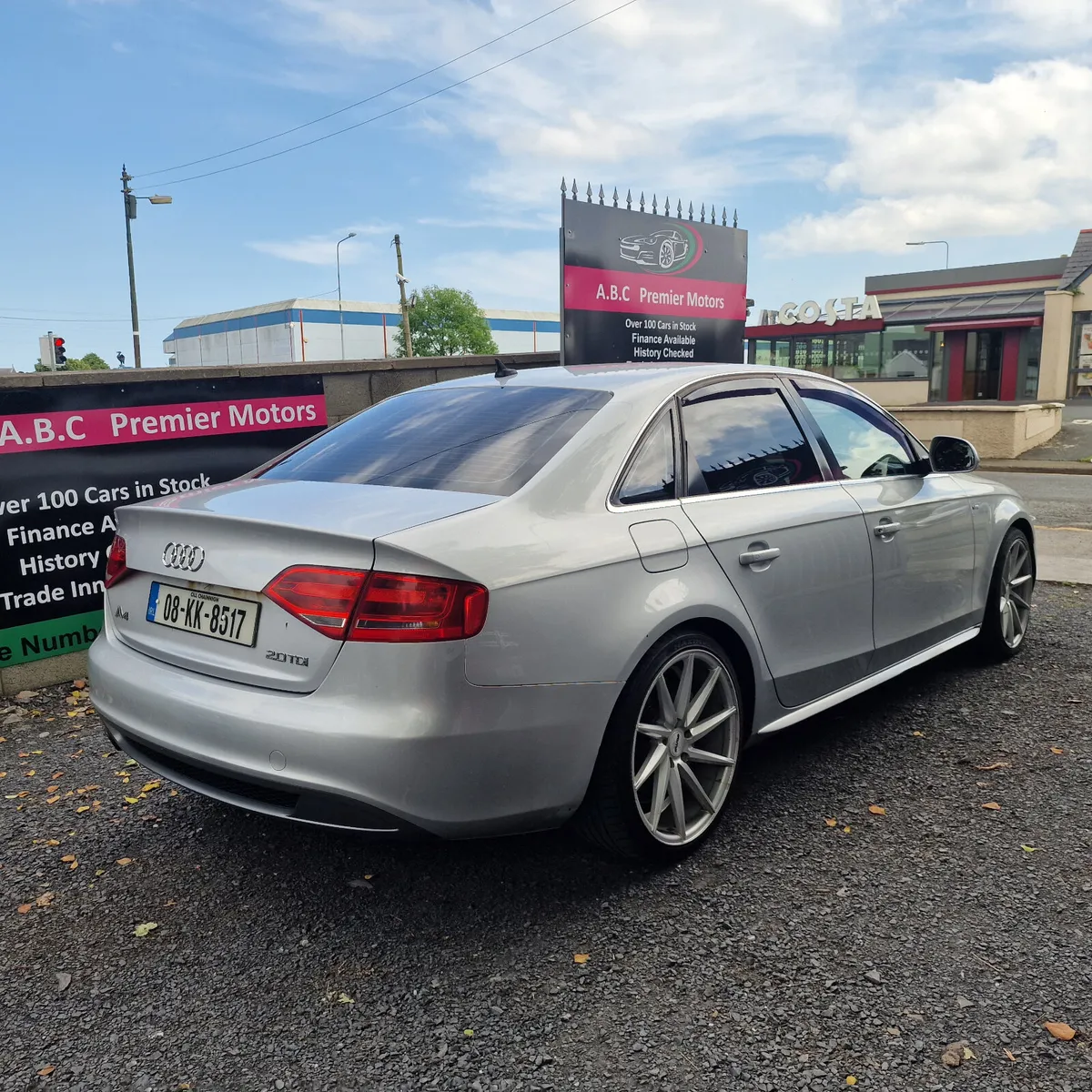 Audi A4 S-Line - Image 3