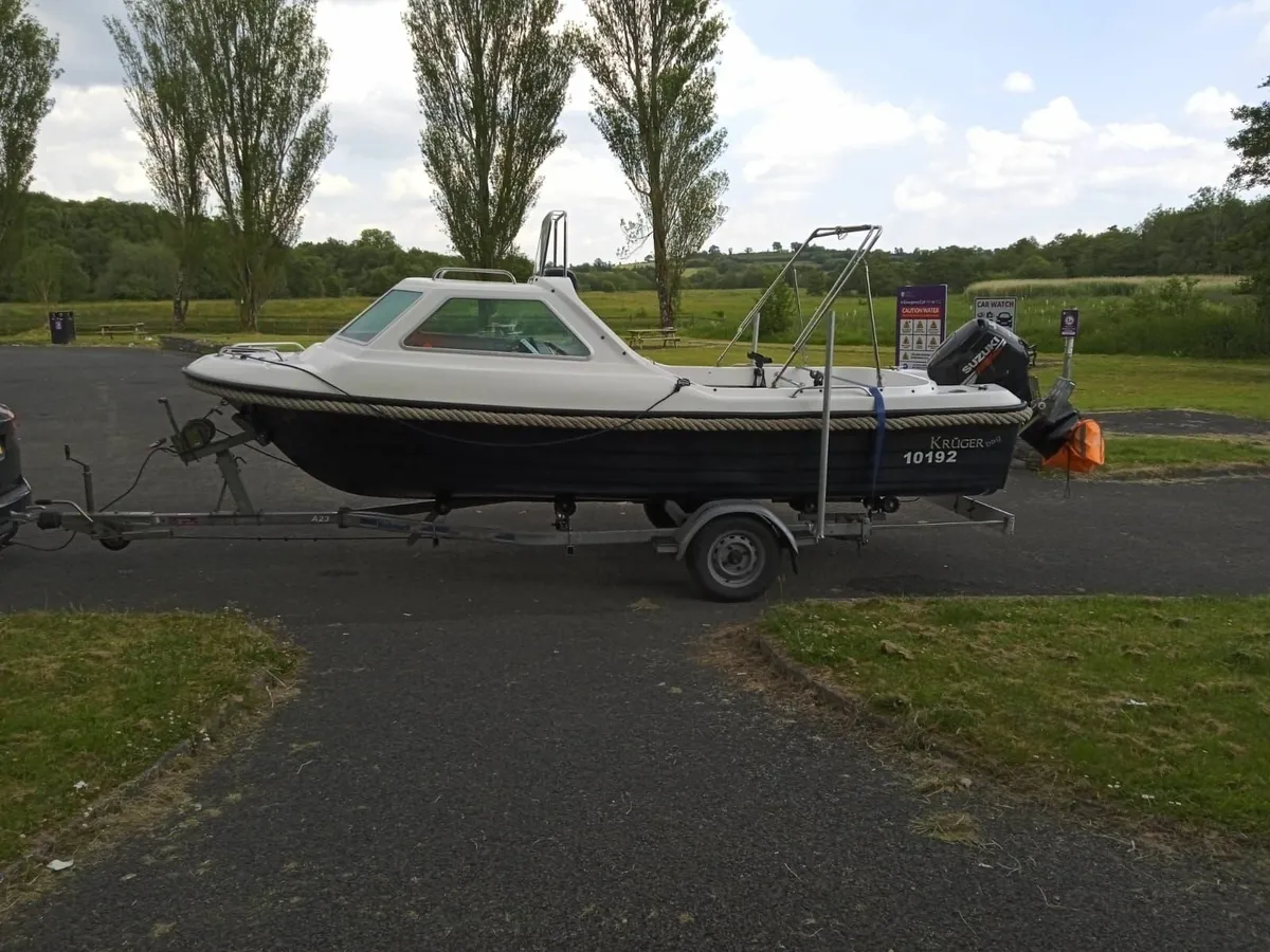 Sport fishing  Boat - Image 3