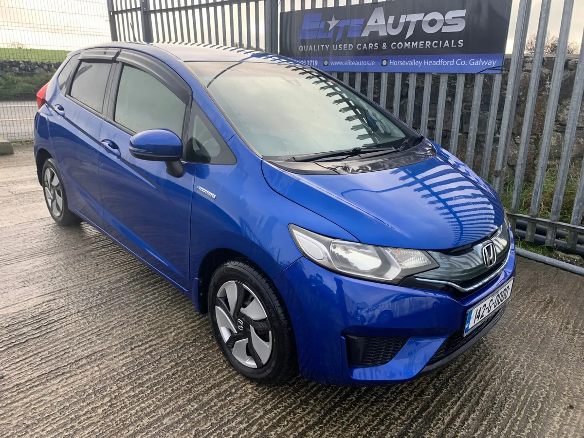 Honda Fit Hybrid 2014 - Image 2