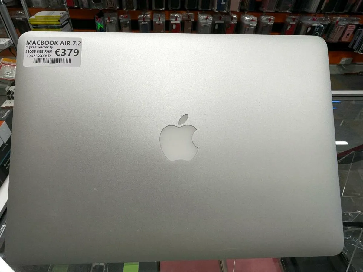 MAC BOOK AIR 7.2 250GB 1 YEAR WARRANTY UNLOCKED - Image 1