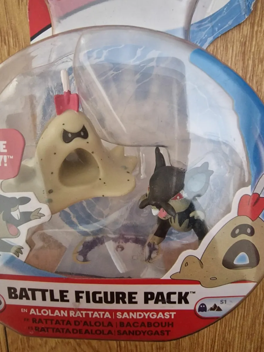 Pokemon Battle  Alolan Rattata and Sandygast - Image 1
