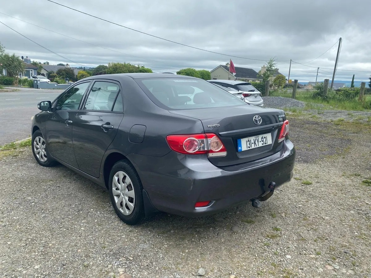 2013 Toyota Corolla - Image 3