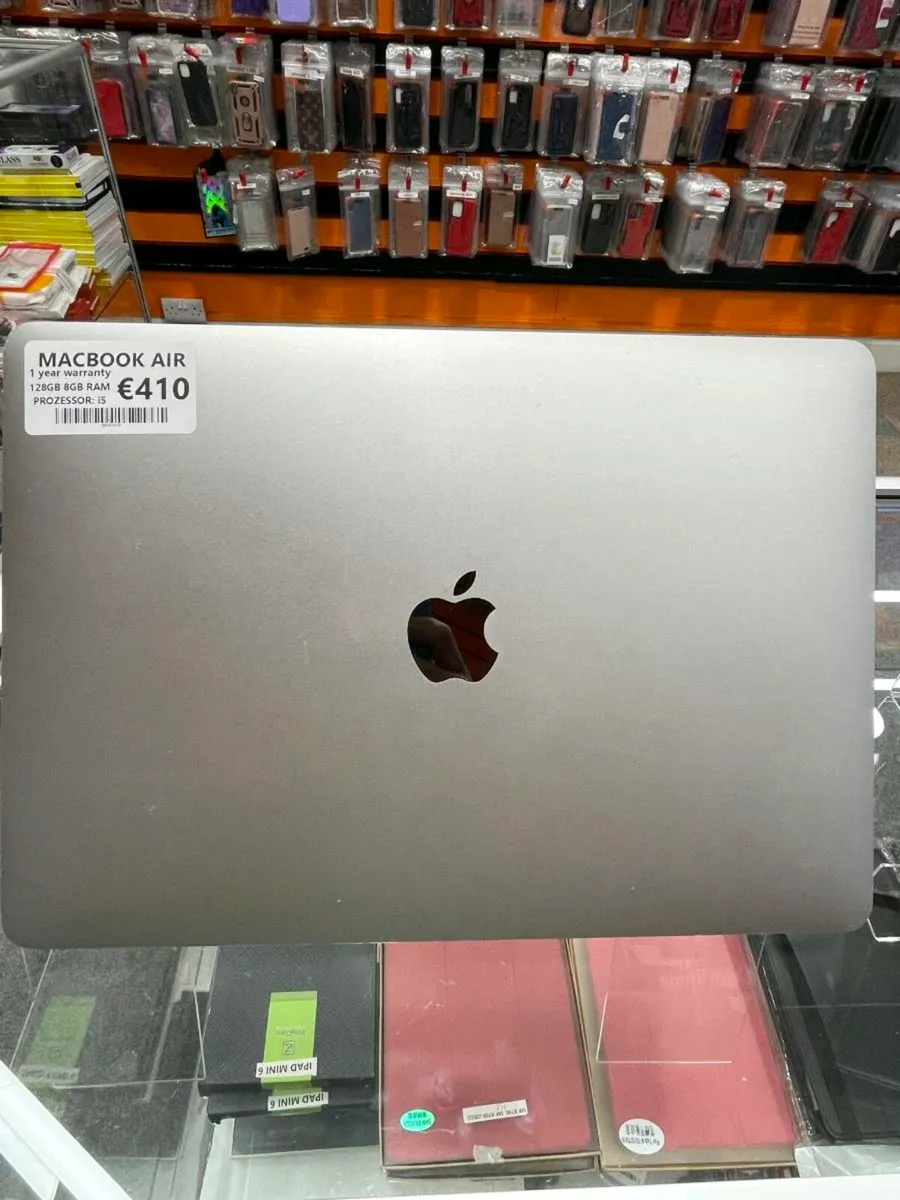 MAC BOOK AIR 128GB 1 YEAR WARRANTY UNLOCKED - Image 1