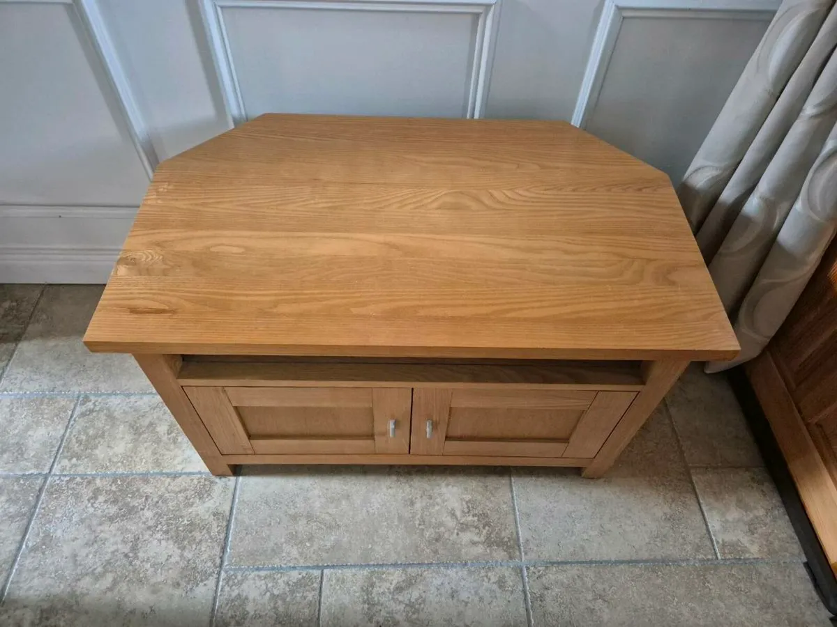 Living room furniture - Image 1