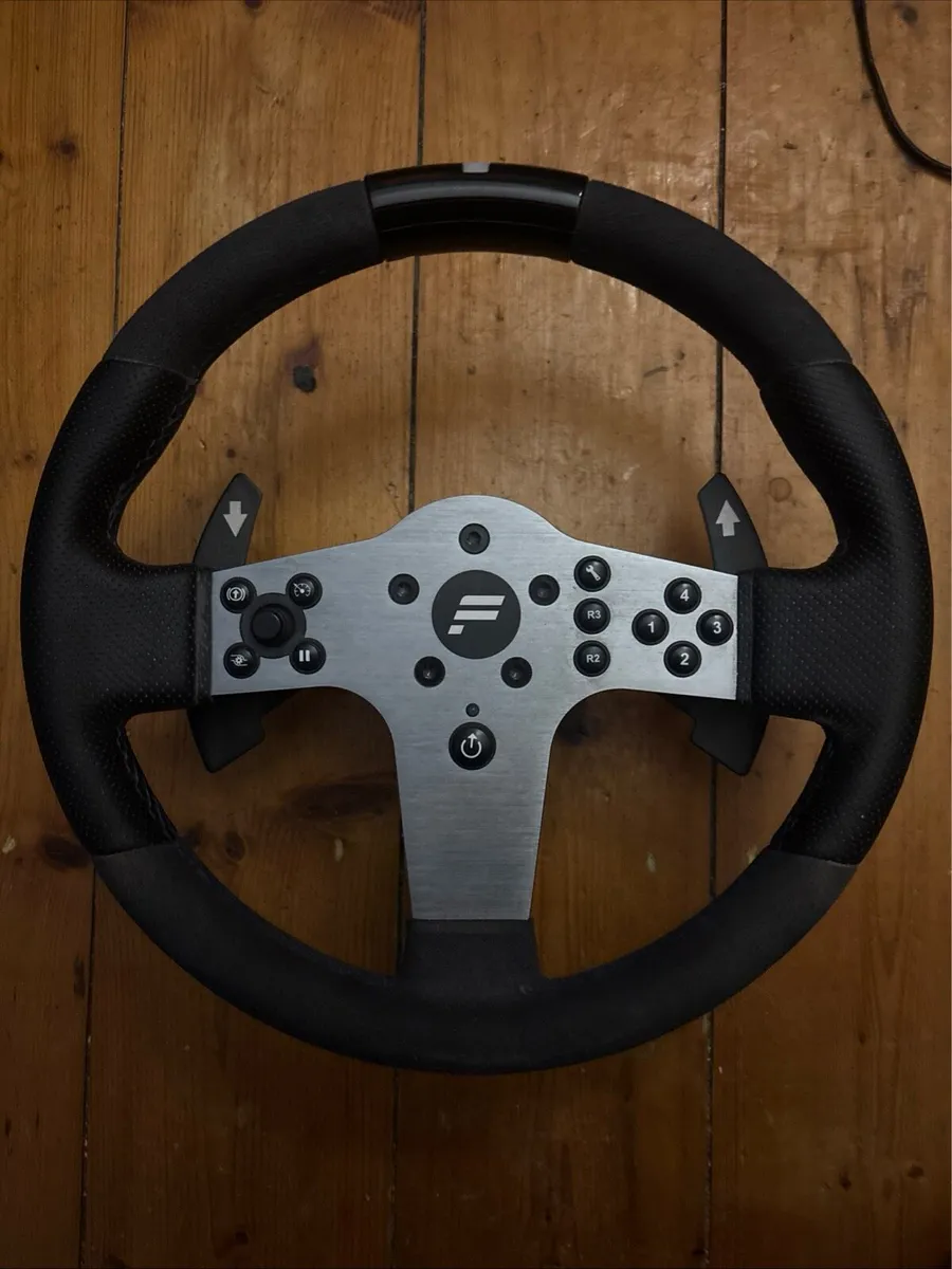 Fanatec CSL Elite wheel base and rim - Image 2