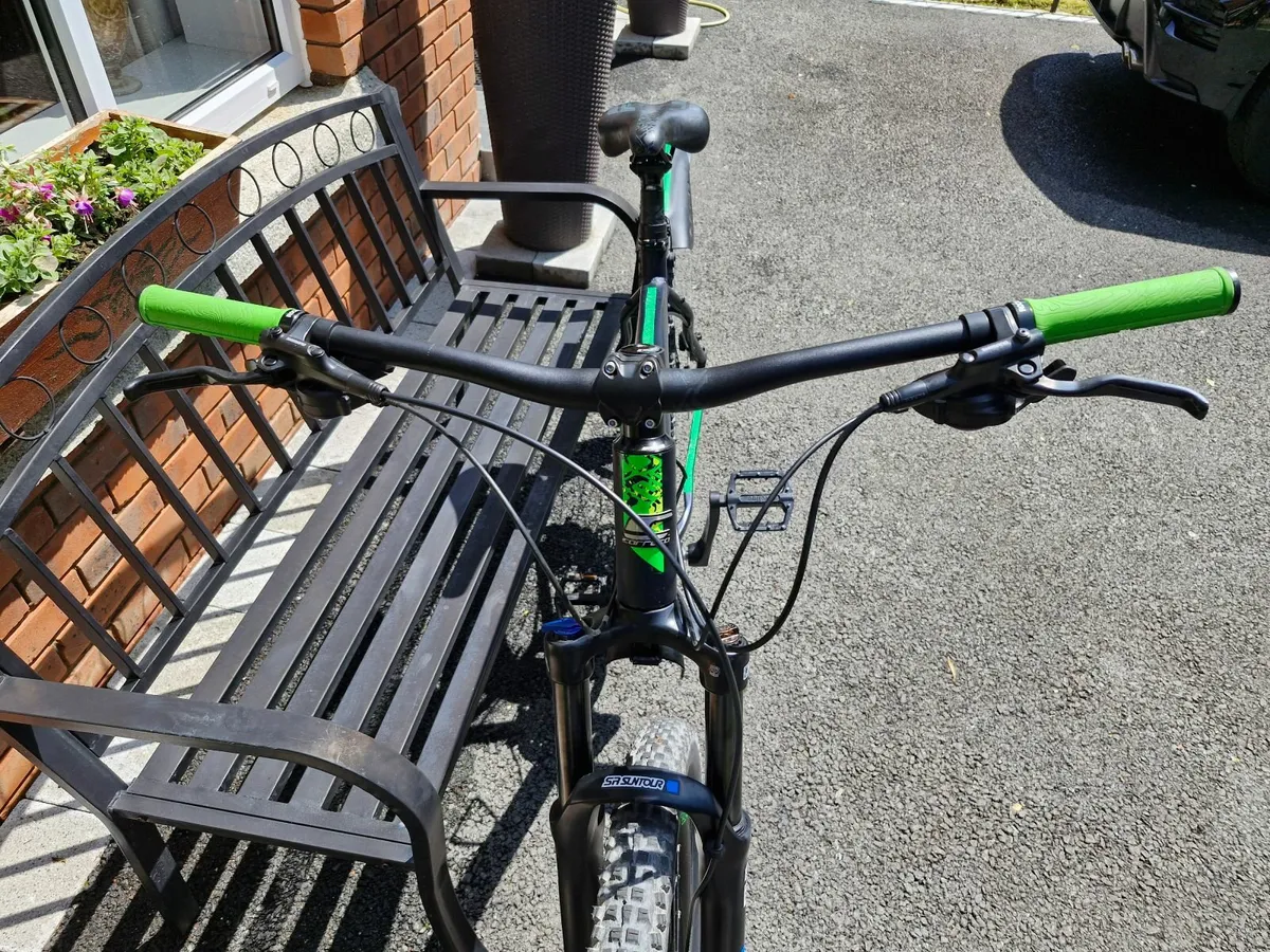 Carrera Kraken mountain bike as new immaculate - Image 2