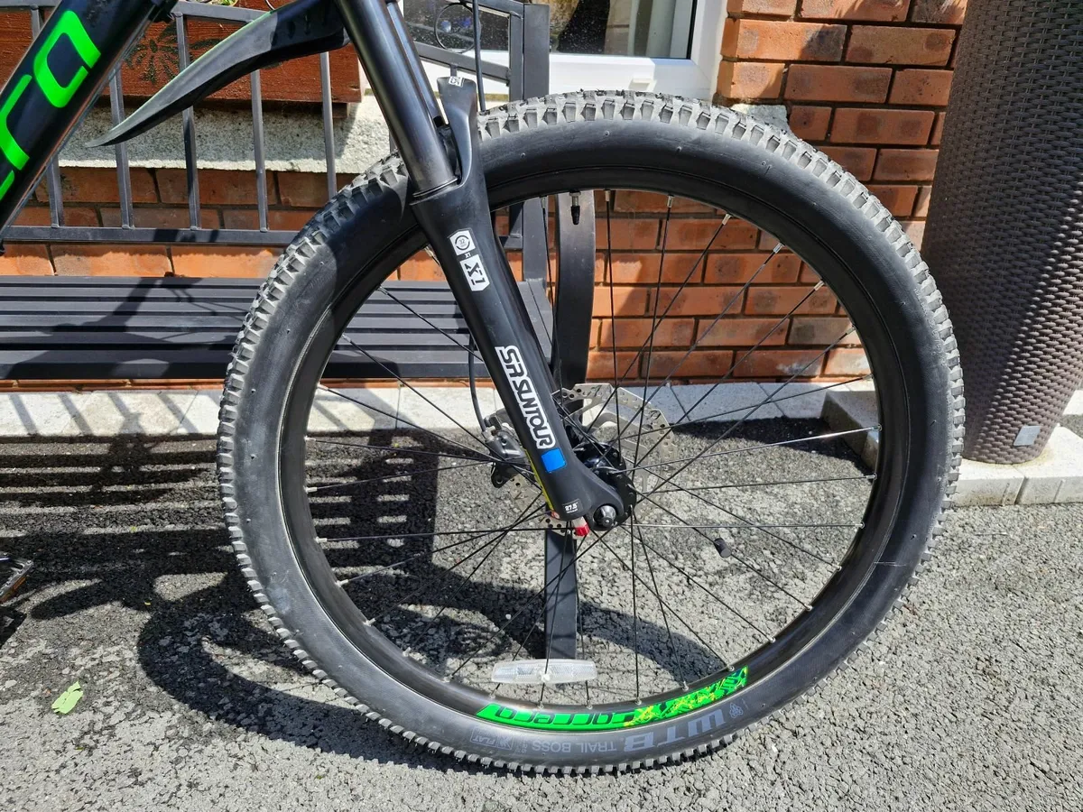 Carrera Kraken mountain bike as new immaculate - Image 4