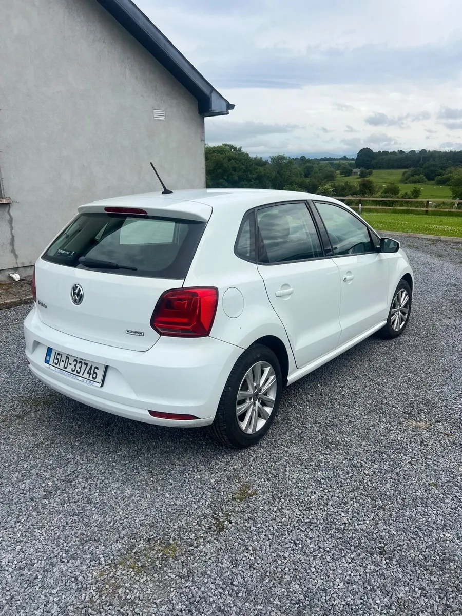Volkswagen Polo 2015 - Image 3