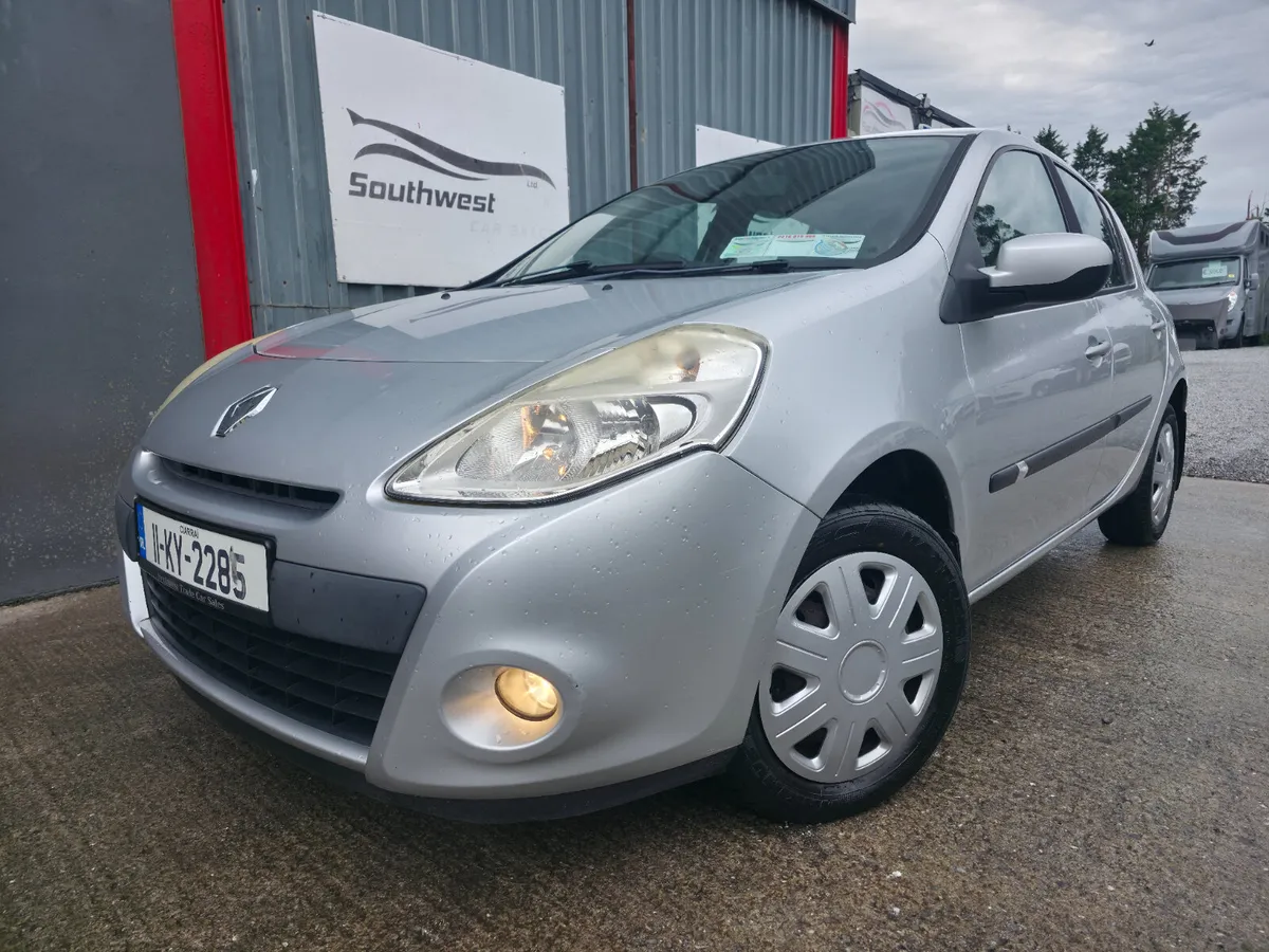 2011 Renault Clio ** NCT 06-26 Tax 08-25 ** - Image 1
