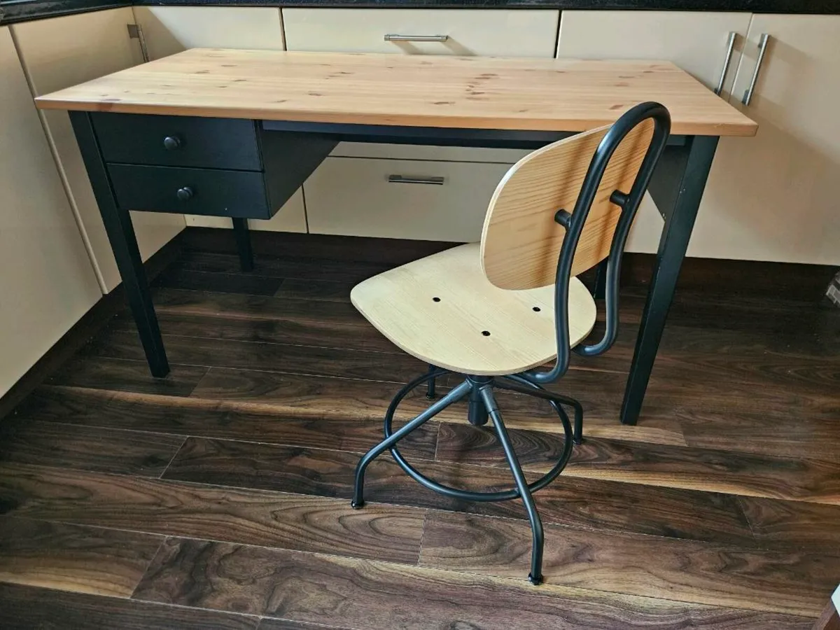 Ikea Arkelstorp wooden desk&Kullaberg Swivel Chair - Image 1