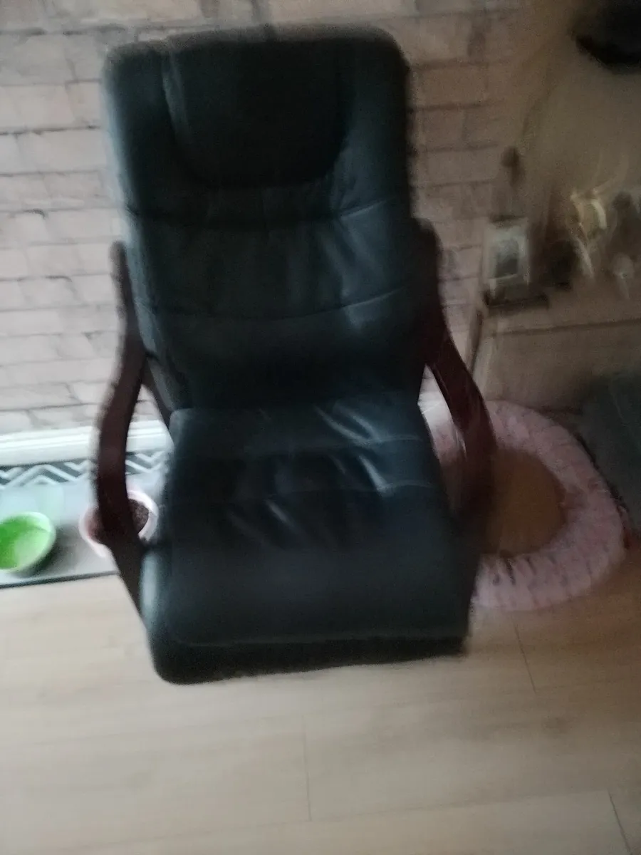 3 armchairs for sale - Image 2