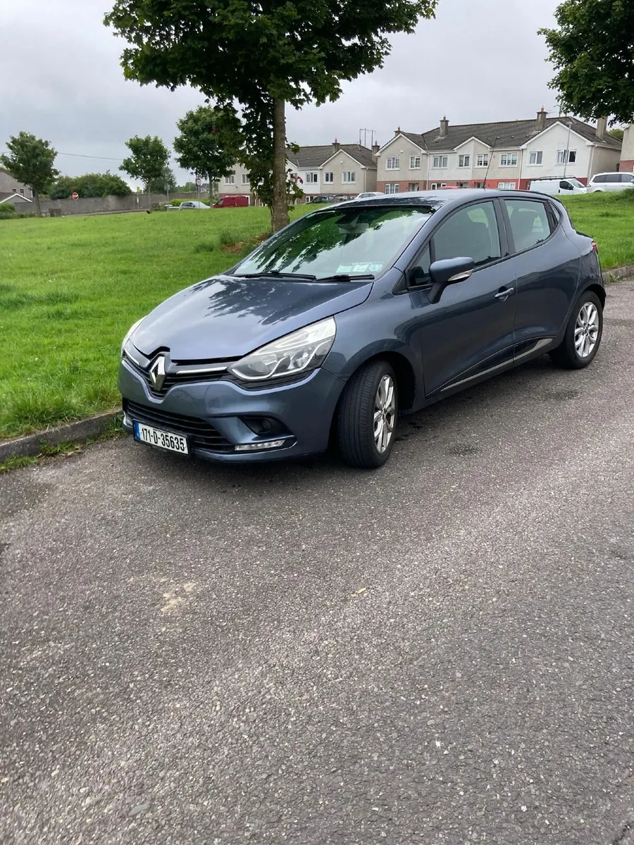 Renault Clio 2017 - Image 1