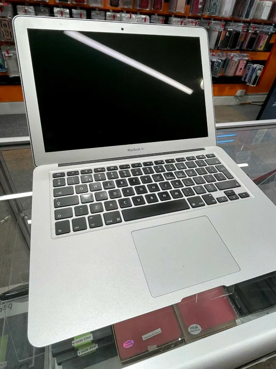 MAC BOOK AIR 7.2 128GB 1 YEAR WARRANTY UNLOCKED - Image 2