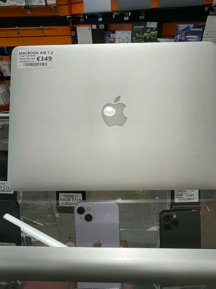 MAC BOOK AIR 7.2 128GB 1 YEAR WARRANTY UNLOCKED - Image 1