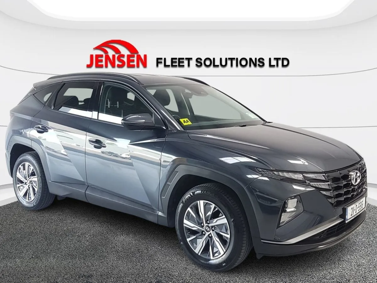 Hyundai Tucson 2WD Executive HEV Auto Heated Seat - Image 1
