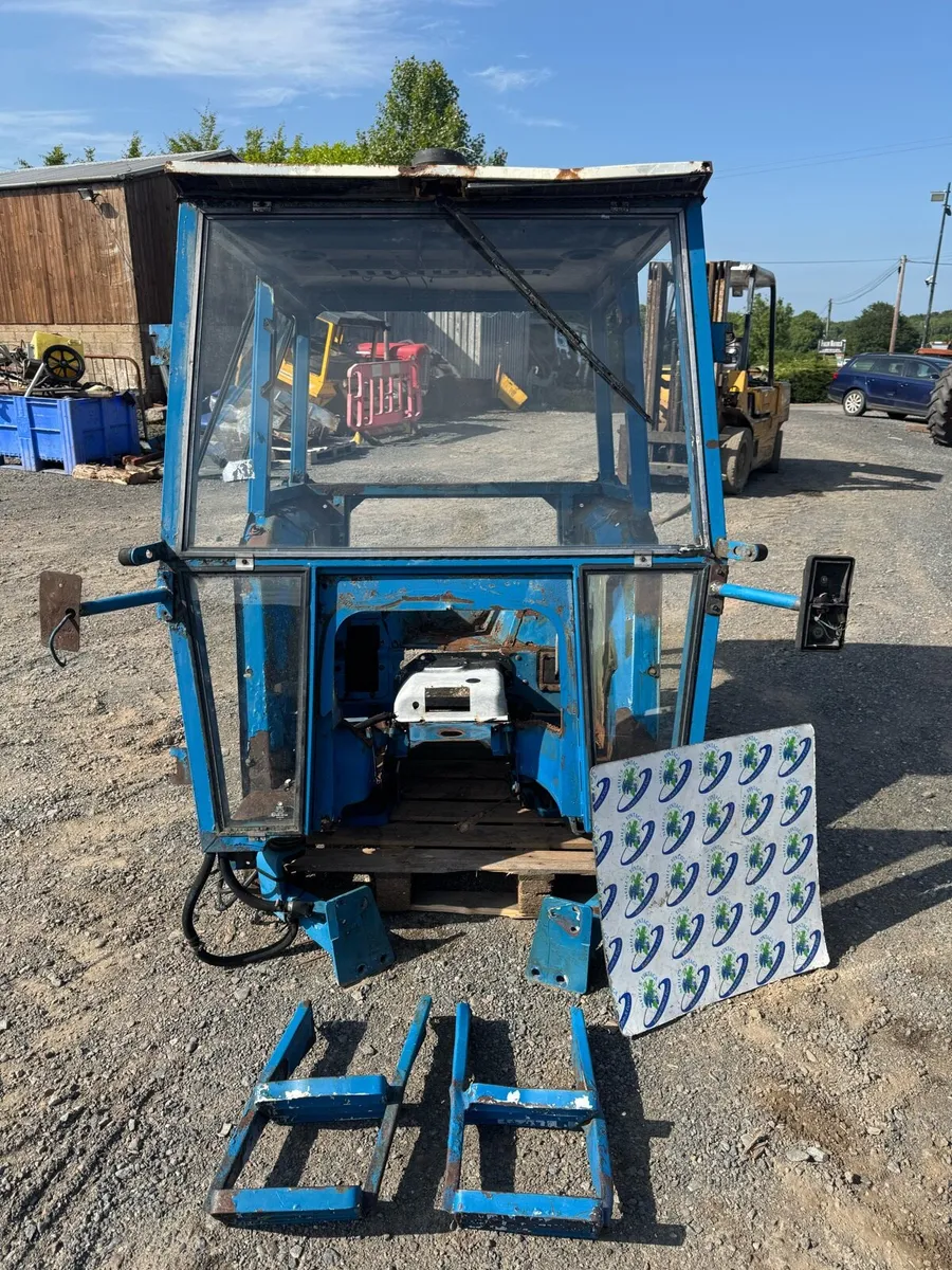 Ford LP Tractor Cab 2910-4610 - Image 2