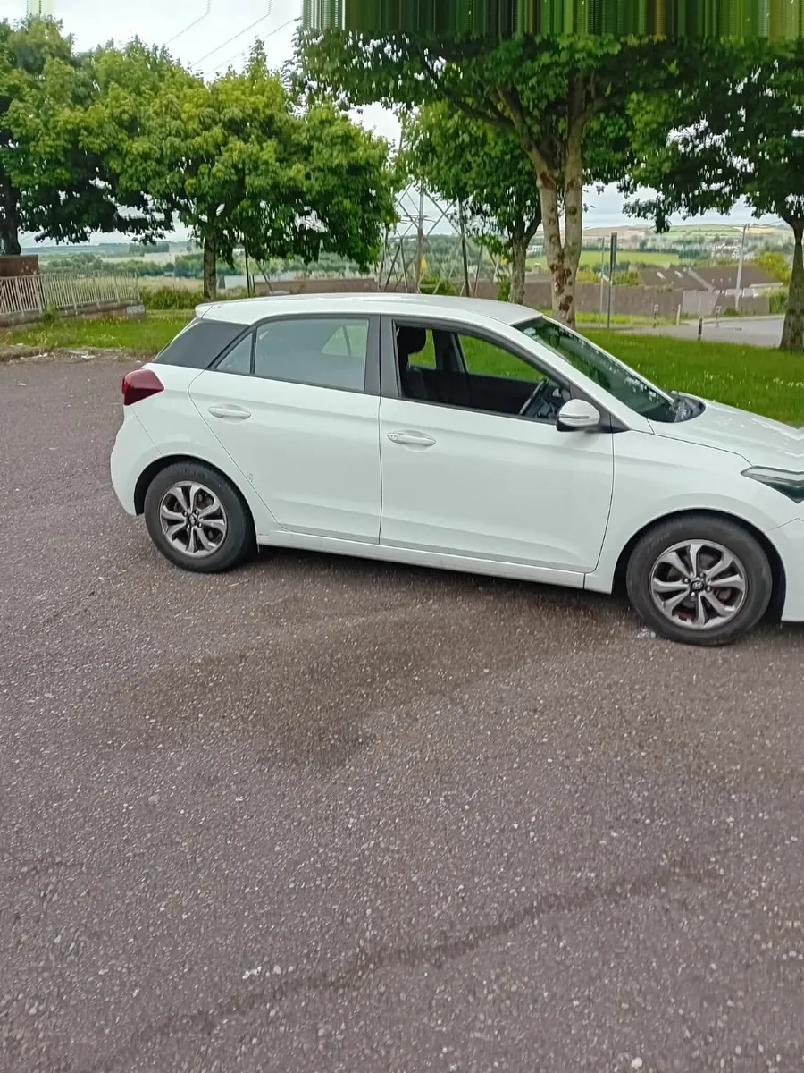 Hyundai i20 2018 - Image 4