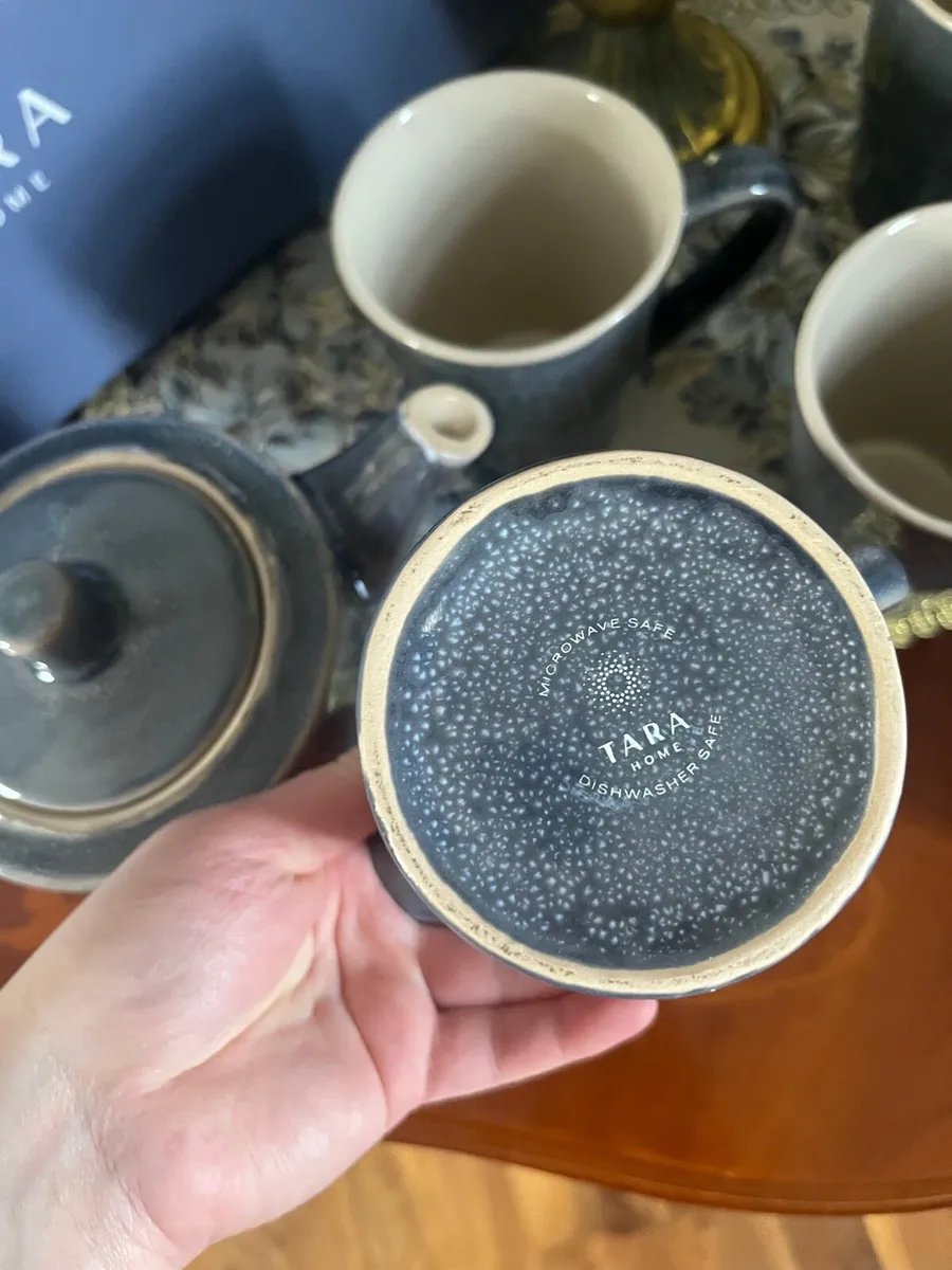 Tara Home Tea Set / Brand New Set With Gift Box - Image 4