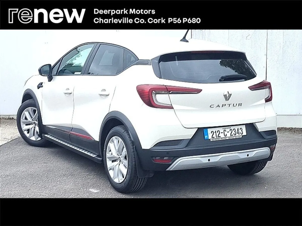 Renault Captur TCe 100 Play Plus - Image 3