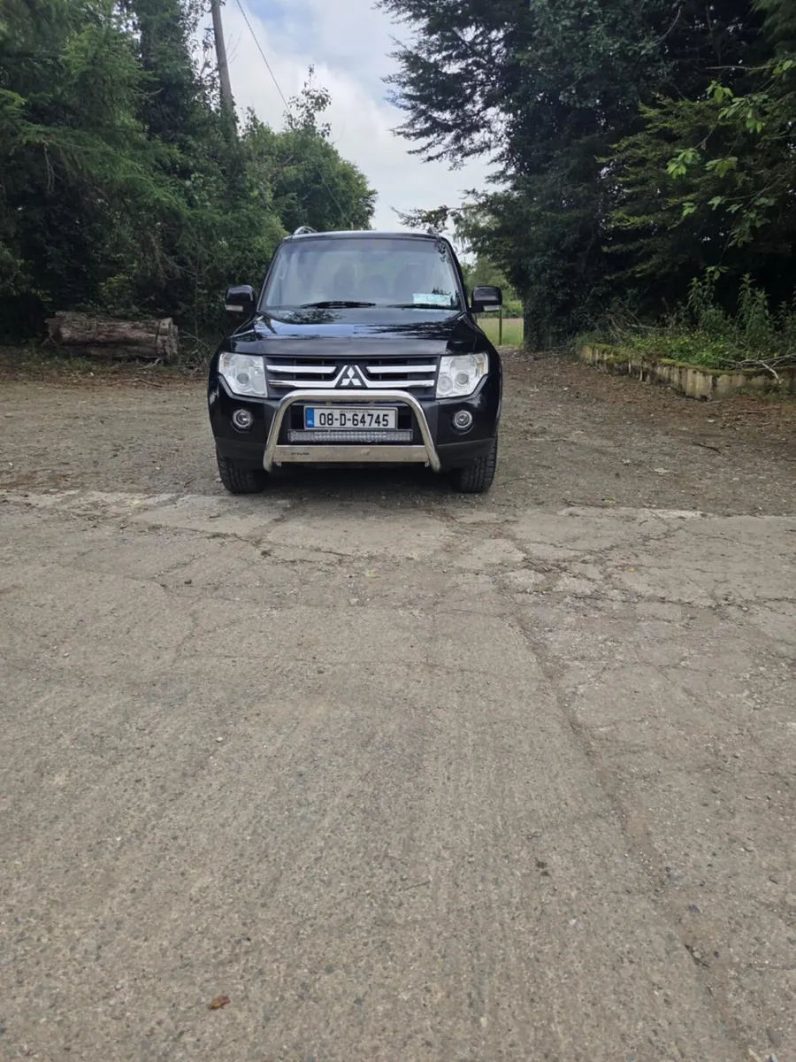 Mitsubishi - Image 1