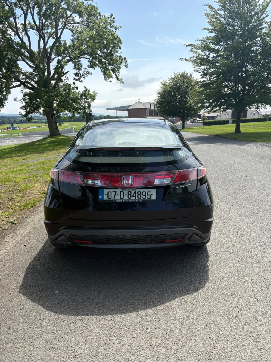 Honda Civic 2007 - Image 4