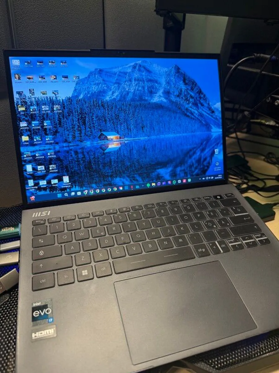 MSI Prestige 13 Evo | i7, 16GB RAM, 1TB SSD | Ultra-light 990g | Like New - Image 1