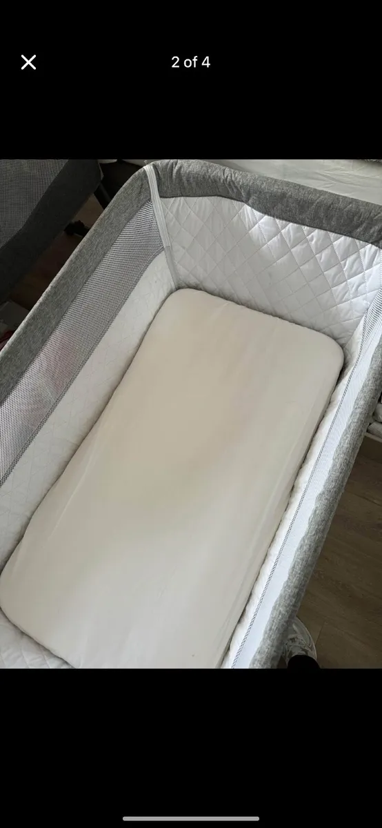 Next to me & twin feeding cushion & sleep pod - Image 1