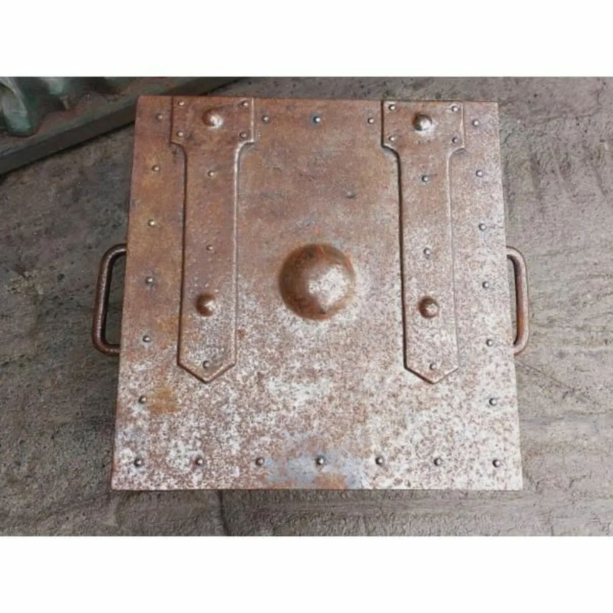 Antique Riveted Metal Coal Box – KAS439 - Image 3