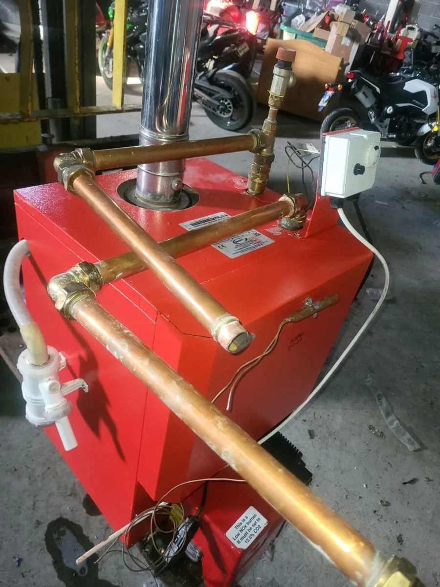 Grant vortex 50-90 condensing oil boiler - Image 3