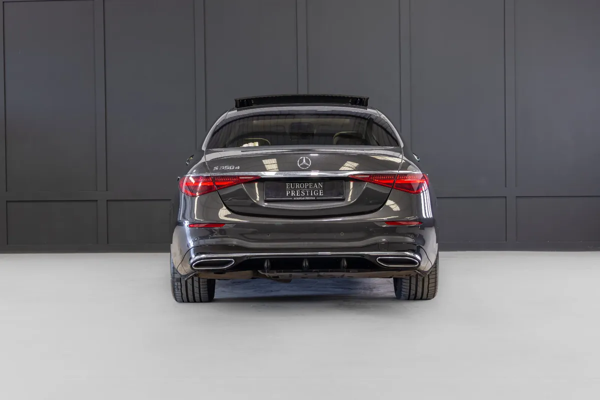 2022 Mercedes-Benz S-Class S350d AMG Line - Image 4