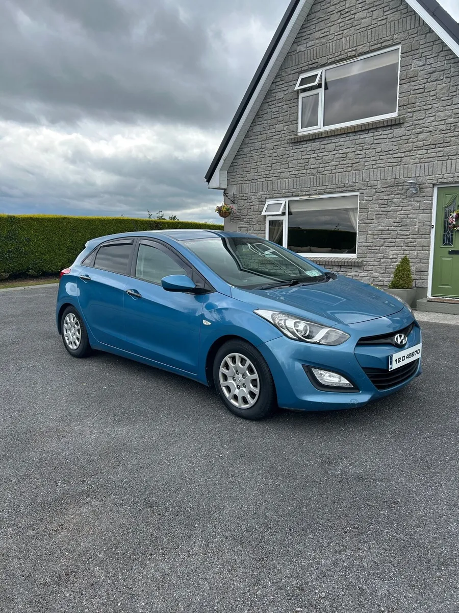 Hyundai i30 2012 - Image 1