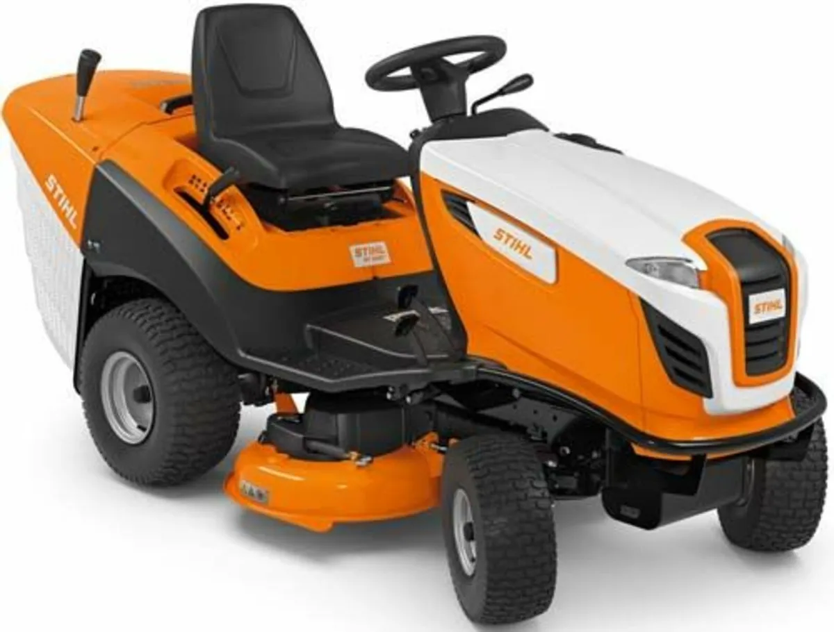 STIHL RT 5097.1 Ride on Mower 16hp - Image 1