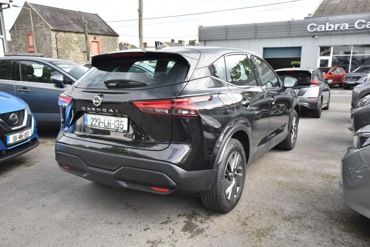 Nissan QASHQAI 1.3 SV Mild Hybrid - Image 4