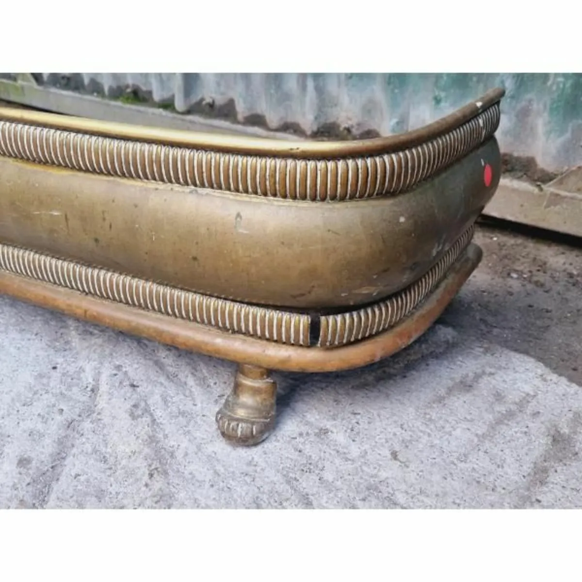 Brass Fire Fender KAS719 - Image 3